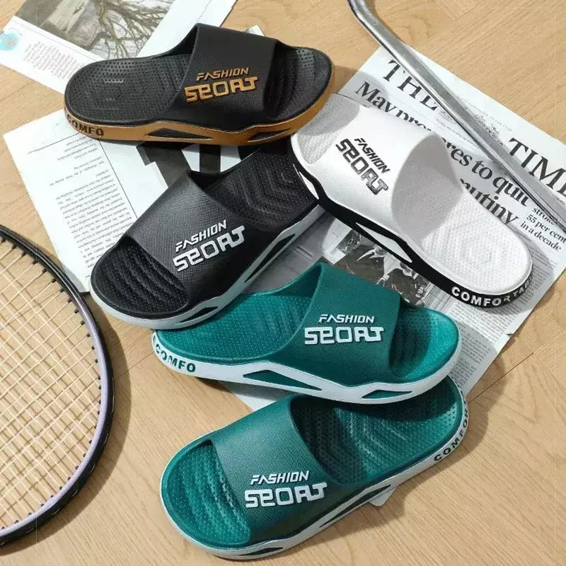 Chinelos de verão para homens e mulheres, sandálias antiderrapantes para banheiro, interior e casa, sapatos de casal na moda