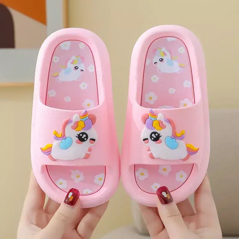 Verão dos desenhos animados chinelos das crianças menina unicórnio chinelo crianças bonito interior casa sapatos de banheiro menino dinossauro flip flops einhorn