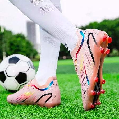 Tênis de futebol antiderrapante leve profissional masculino, grampos macios, tênis de treinamento de gramado, esportes ao ar livre