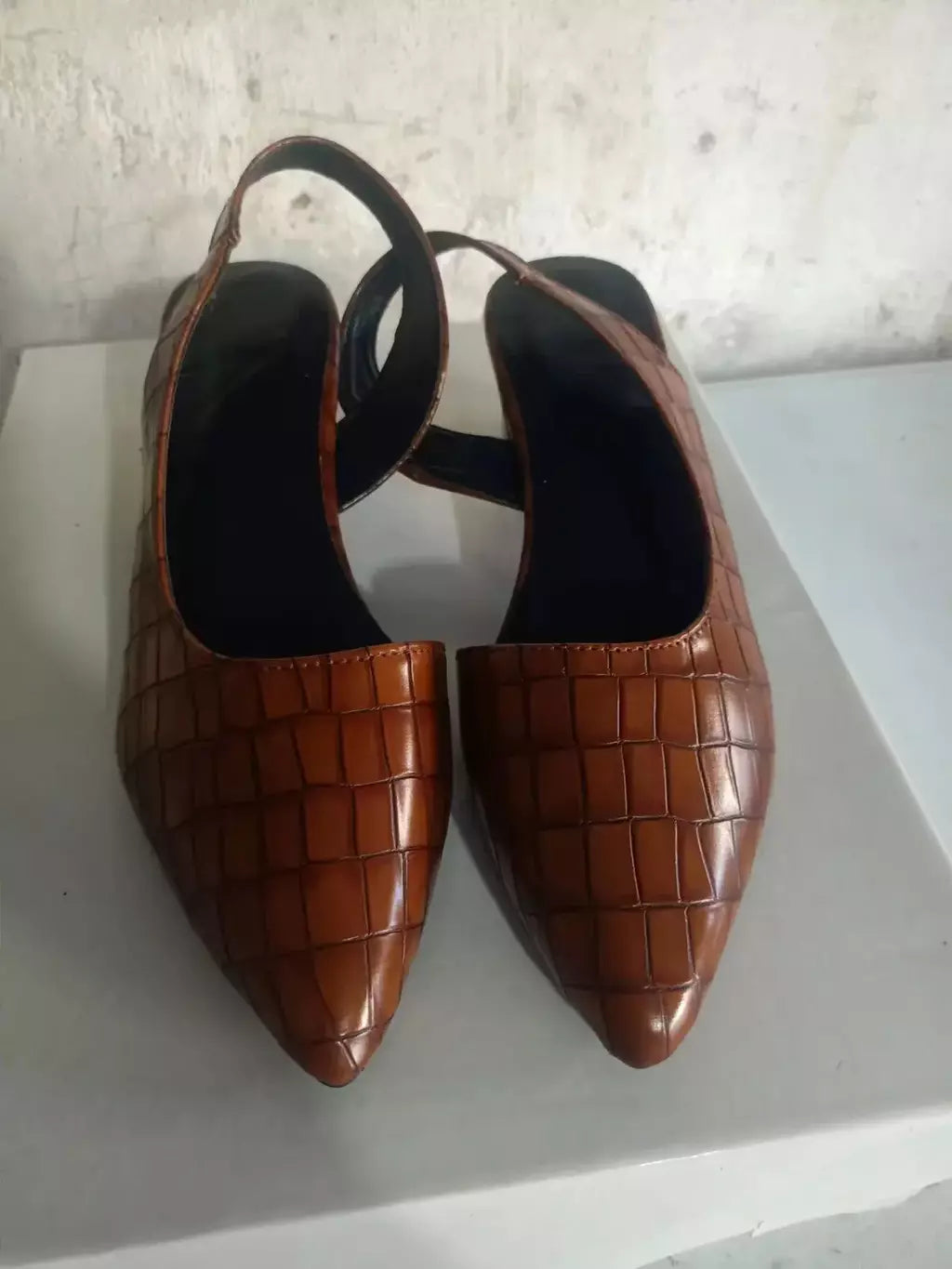 Mulheres apontou dedos bombas meados de salto grosso sandálias estilingue sapatos verão nova mulher do vintage senhora sandálias femininas chinelos sapatos