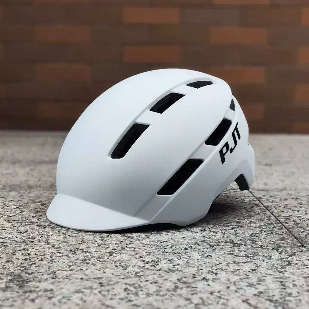 Pjt novo capacete de ciclismo em molde mountain road usb recarregável luz da cauda capacete da bicicleta esportes seguro chapéu mtb ciclismo capacete