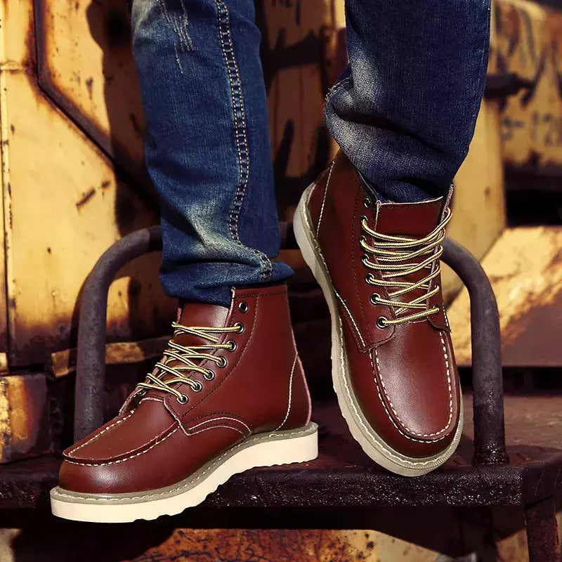 Botas de couro retrô masculina, bota alta de paraquedista, sapato curto de trabalho, estilo britânico, americano, primavera e outono
