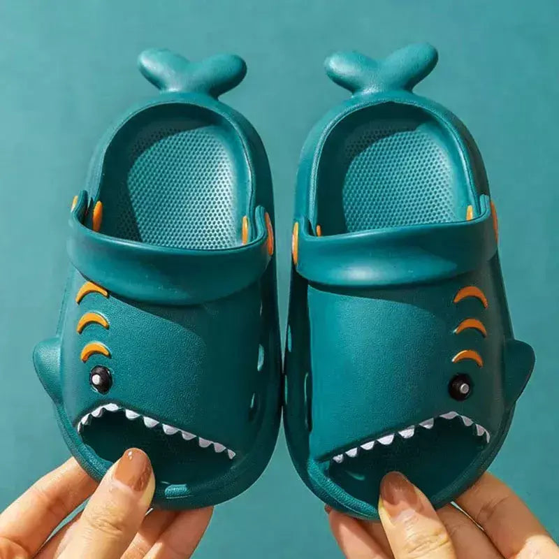 Crianças sandálias dos desenhos animados tubarão verão da criança meninos meninas sola macia sapatos de bebê chinelos antiderrapantes