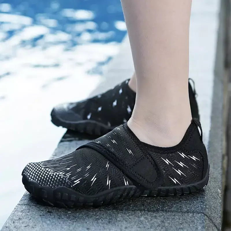 Crianças tênis de secagem rápida meninos meninas luz respirável praia aqua sapatos do miúdo elástico antiderrapante sapatos esportivos aquáticos