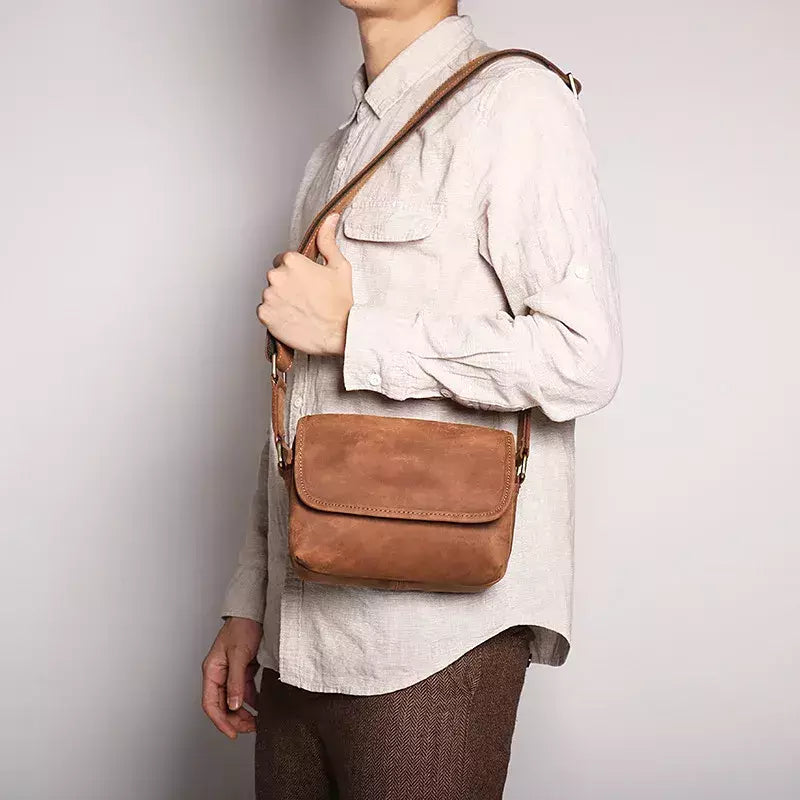 Bolsa de ombro retrô de couro genuíno masculina, grande capacidade, bolsa transversal diagonal, bolsa pequena para iPad, cavalo louco