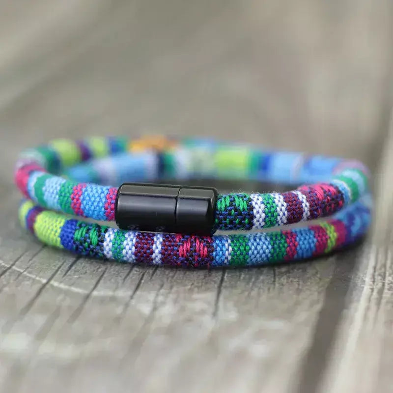 Novo em homens bohemia corda pulseira atrair magentic braclet aventura sobrevivência braslet pulseras hilo hombre praia surf brazalete