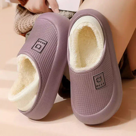 Chinelos de algodão para mulheres inverno saco à prova dwaterproof água salto quente antiderrapante chinelos de pelúcia para homens fundo grosso sapatos de casal