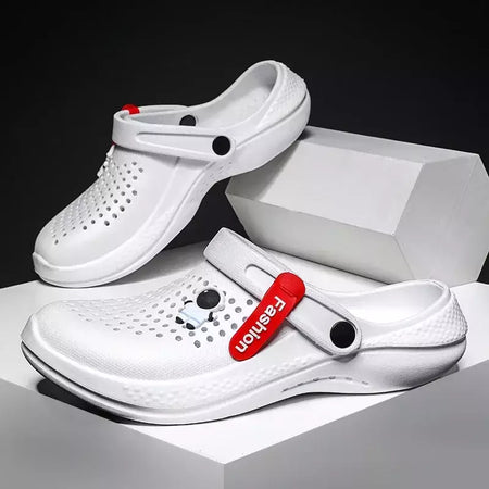 Chinelos leves e respiráveis EVA, sapatos masculinos de jardim, tamancos de casais, sapatos casuais de praia, sandálias ao ar livre, moda, novos