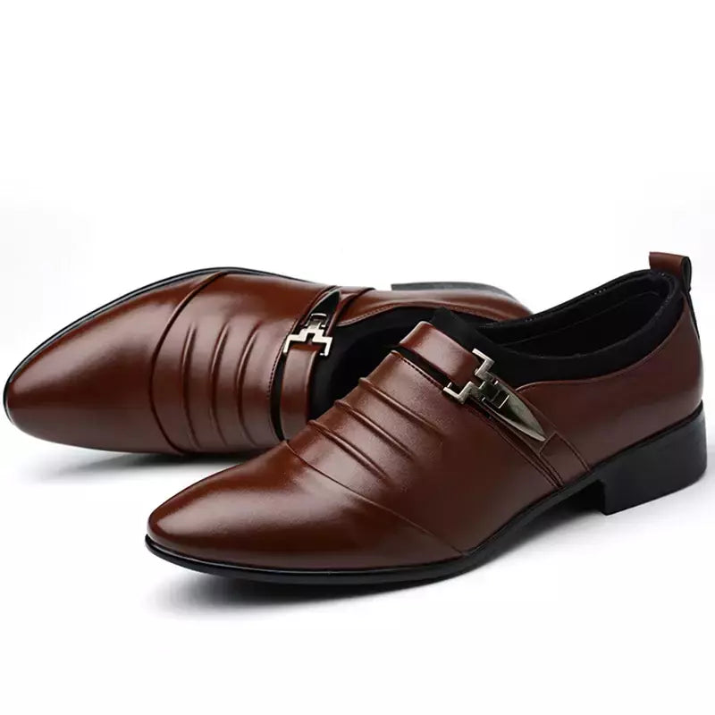 Sapato masculino clássico vestido de couro PU, deslizar, tamanho grande, ponto do dedo do pé, negócios, casual, formal, casamento