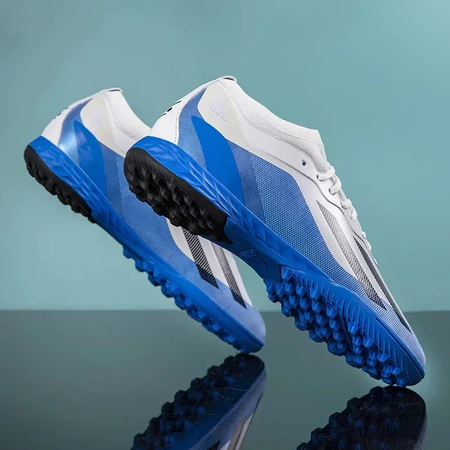 Tênis de treinamento de grama profissional para homens, grampos interiores, botas de futebol indoor, botas antiderrapantes, sociedade original