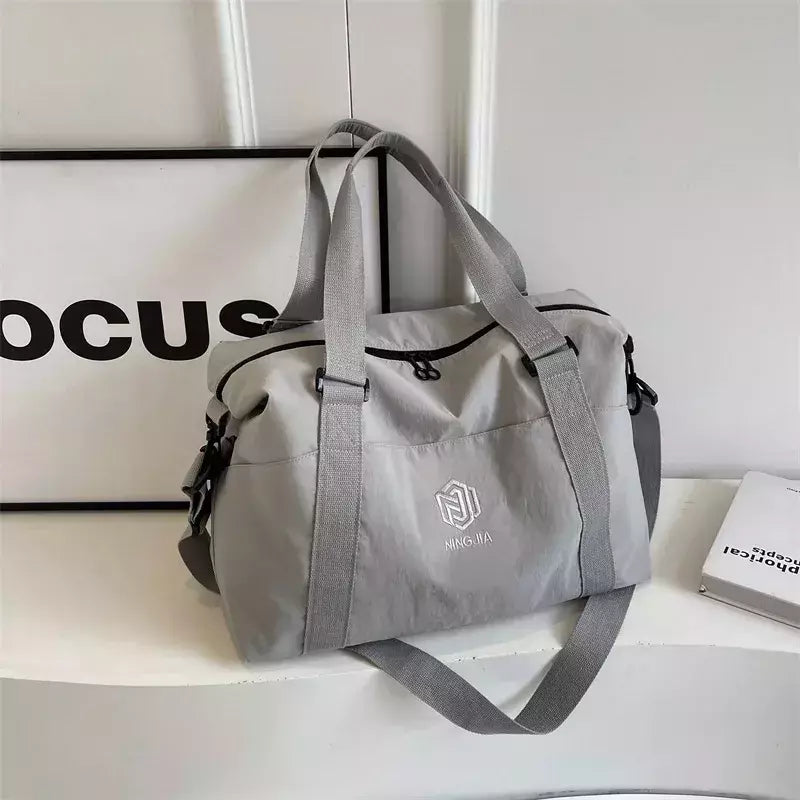 Saco de ginástica casual de grande capacidade para mulheres, bolsa de ioga Crossbody Trendy Sports Handbag Bagagem de viagem de negócios