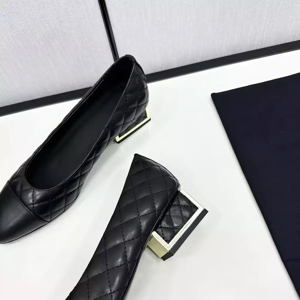 Sapatos de salto alto baixo de couro genuíno para mulheres, sapatos de noite casuais, moda feminina, alta qualidade