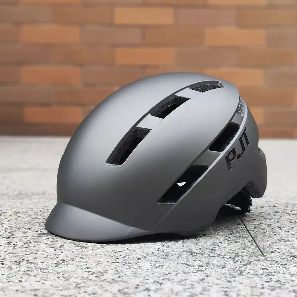 Pjt novo capacete de ciclismo em molde mountain road usb recarregável luz da cauda capacete da bicicleta esportes seguro chapéu mtb ciclismo capacete
