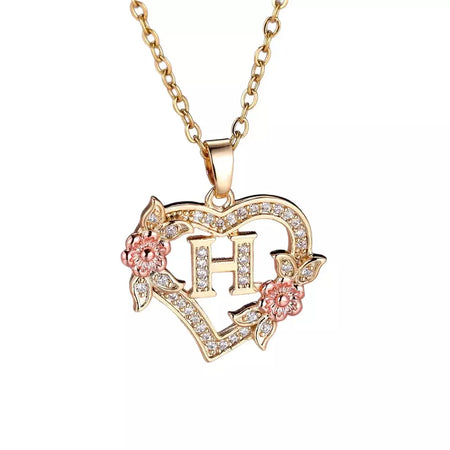 Venda quente oco amor flor 26 letras em inglês pingente de diamante senhora colar pingente personalizado moda clavícula corrente