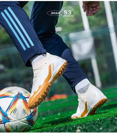 Tênis de treinamento interno profissional para homens, sapatos de futebol originais, botas de campo, ao ar livre, grampos sociais, rápidos