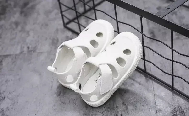 Crianças metade sandálias meninos esportes sapatos casuais recortes oco moda 2024 nova primavera verão crianças meninas sandálias 21-30