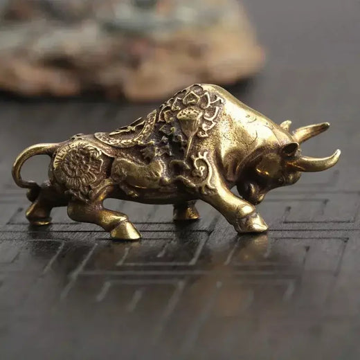 Estátua de touro da sorte de bronze, decoração de casa, ornamentos, estatueta em miniatura de animal de cobre, traz riqueza, decoração de mesa de escritório, artesanato
