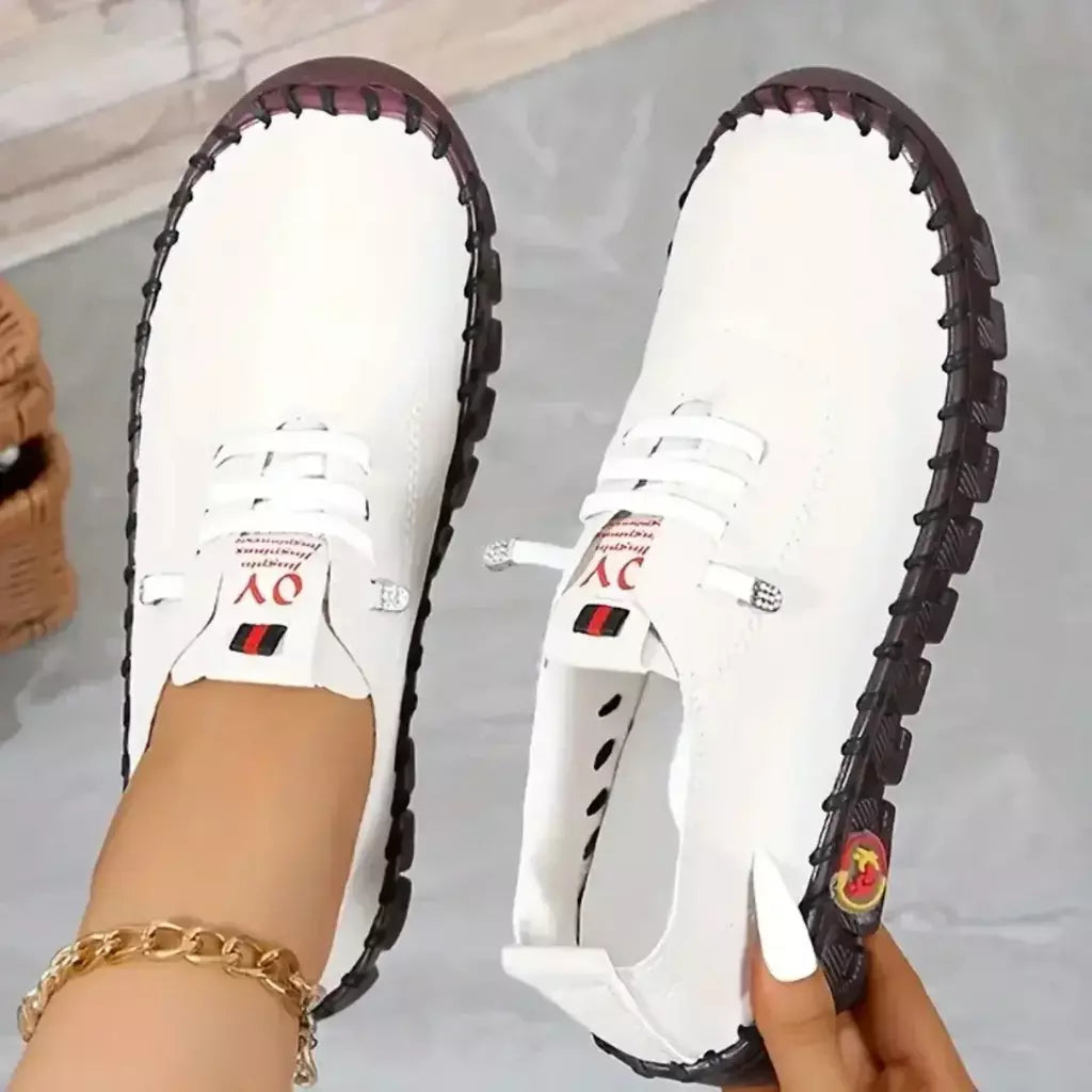 Mulheres tênis 2025 novos sapatos de designer mocassins de sola macia romana respirável ao ar livre retro tamanho grande único sapatos para mulher
