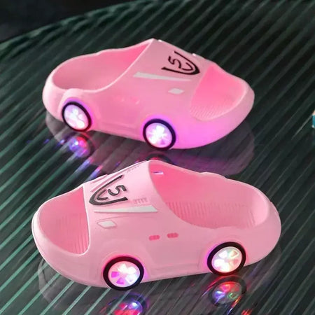 Chinelos luminosos das crianças forma do carro meninos meninas moda sapatos bonitos banheiro crianças chinelos da criança