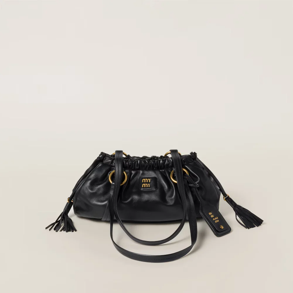 Nappa Leather Retro Shoulder Bag, primeira camada de couro axila, pingente requintado, letra logotipo