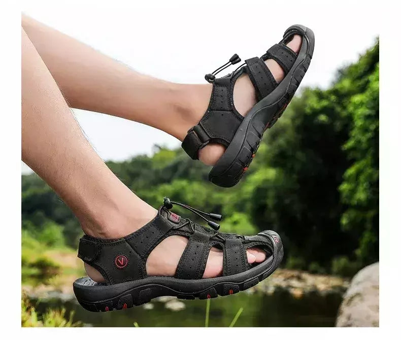 2024 sapatos masculinos de couro verão novo tamanho grande sandálias masculinas sandálias de moda chinelos tamanho grande 38-47 ?