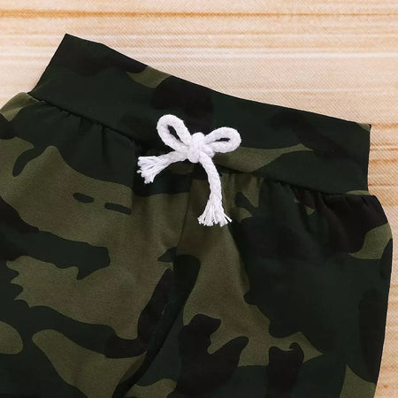 Conjunto de roupas para bebês recém-nascidos de 0 a 18 meses, estampa de letras, body de manga curta + calças camufladas + chapéu, 3 peças, roupas de verão para meninos
