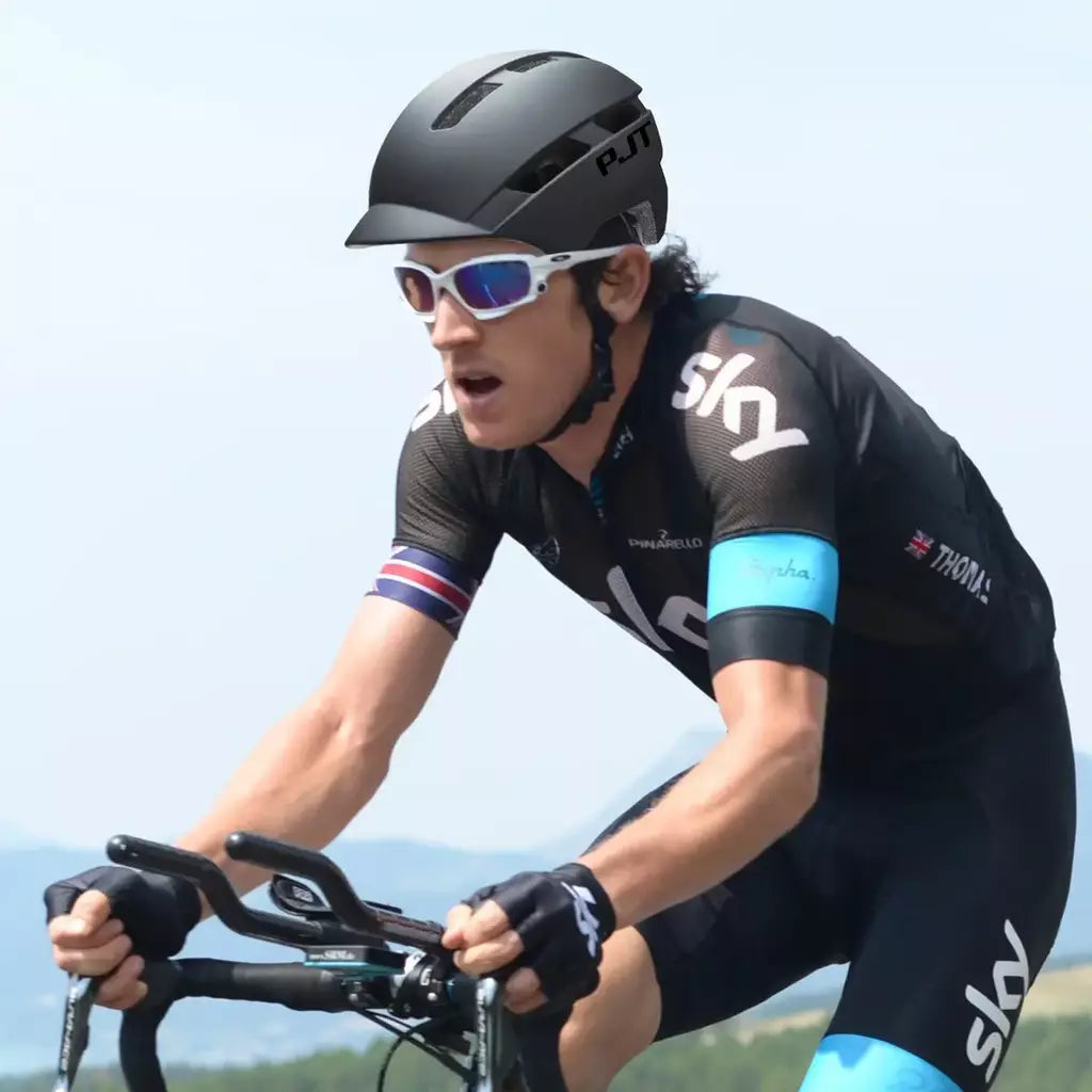 Pjt novo capacete de ciclismo em molde mountain road usb recarregável luz da cauda capacete da bicicleta esportes seguro chapéu mtb ciclismo capacete