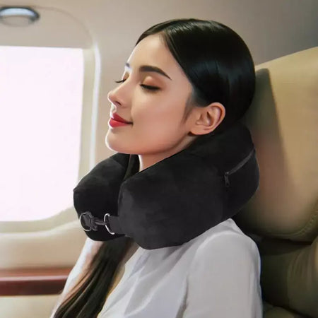 Travesseiro de pescoço para viagem com roupas preenchíveis, fronha em formato de u, capa de veludo, bolsa de armazenamento extra para avião, economia de espaço de viagem