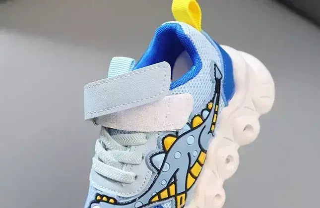 Sapatilhas LED bonitos dos desenhos animados das crianças, sapatos de malha respirável, sapatos iluminados, casual, iluminação, meninos, meninas, bebê