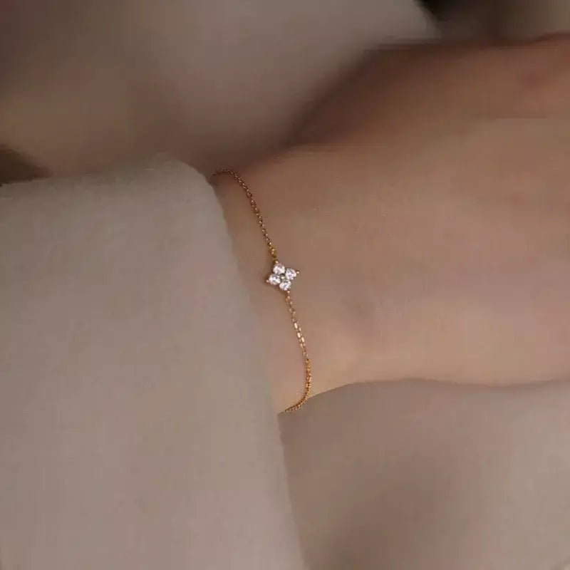 Novo aço inoxidável zircão colares para mulheres 18k banhado a ouro quatro folhas grama colar corrente colar de luxo jóias presente