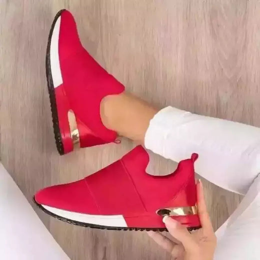 Sapatos femininos de envergadura vulcanizada, tênis de cor sólida para senhoras, calçados casuais de malha esportiva feminina, 2024