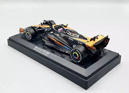 1:43 MCL60 2023 4 # Lando Norris P2 British GP Mclaren F1 #81 Oscar Piastri Diecast coleção de modelos de liga de amor clássico Hobby