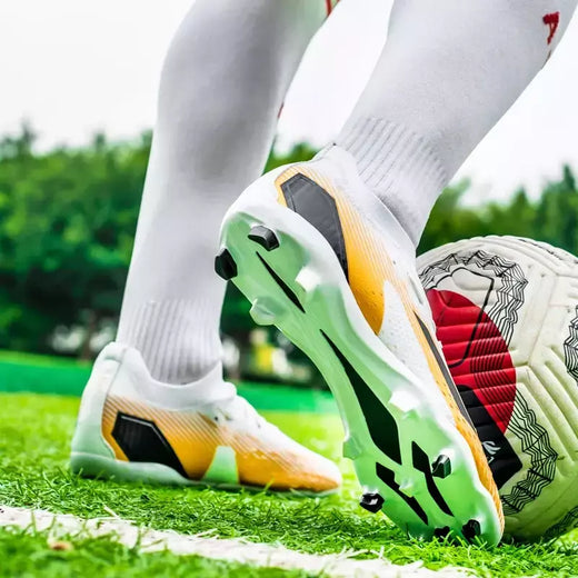 Sapatos de futebol FG TF para homens, botas antiderrapantes, grampos de treinamento ao ar livre, tênis de futsal, calçado esportivo infantil
