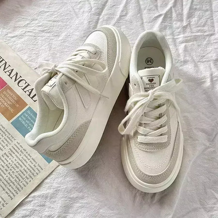 Sapato de lona feminino de sola grossa, tênis retrô com todos os fósforos, original, nicho novo, estilo de Hong Kong, primavera e outono 2024