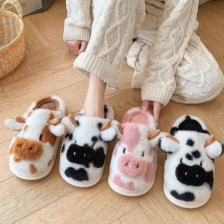 Inverno feminino quente dos desenhos animados chinelos de vaca dedo do pé fechado antiderrapante peludo casa sapatos feminino quarto interior sola grossa chinelos de pelúcia