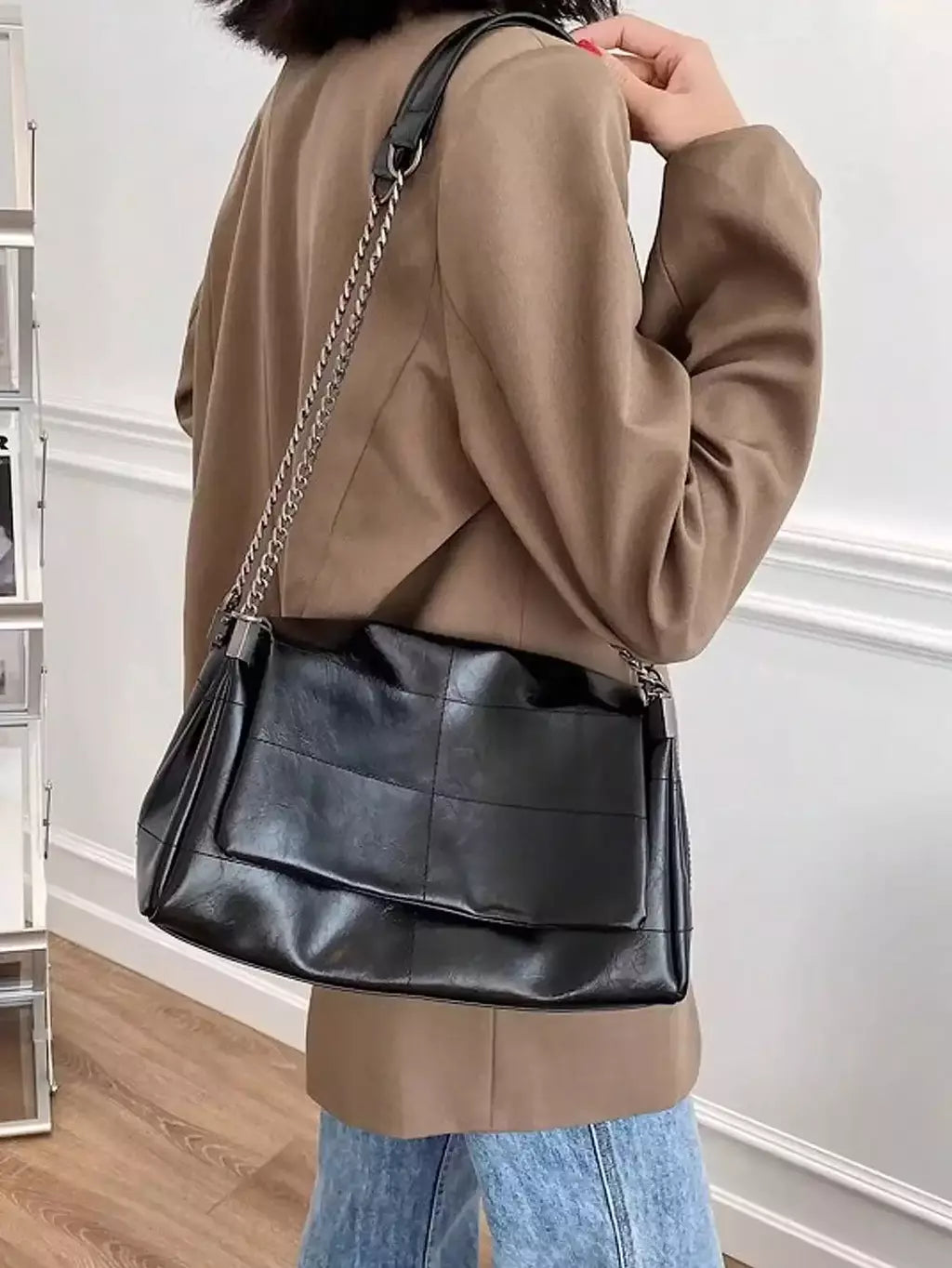 Bolsa feminina de grande capacidade para pendulares, sacola de corrente elegante e de alta qualidade, axilas de ombro único, nova, primavera e verão 2024