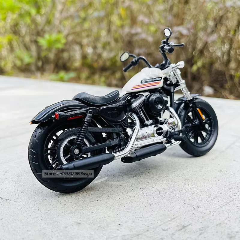 Maisto 1:18 Harley-Davidson 2018 Quarenta e Oito Especial Auseraliou Ver Modelo de carro de motocicleta em liga Vários estilos para escolher
