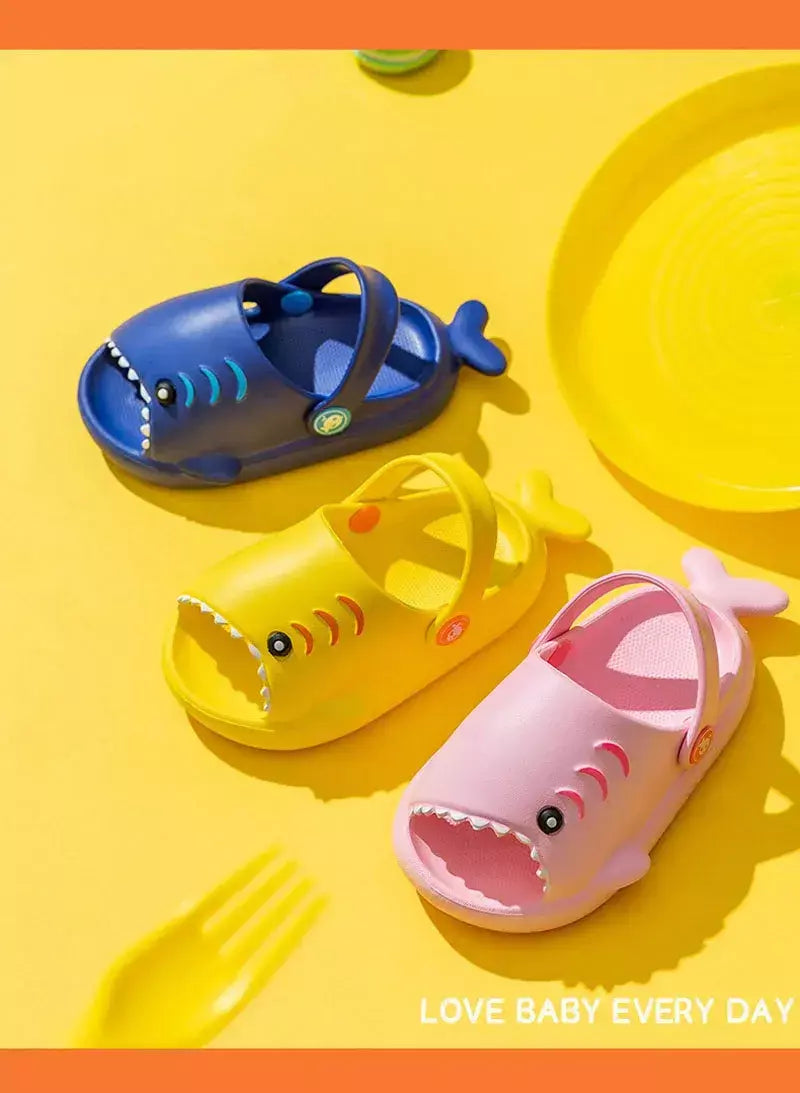 Crianças sandálias dos desenhos animados tubarão verão da criança meninos meninas sola macia sapatos de bebê chinelos antiderrapantes