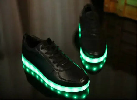 Maogu 2024 adulto unissex das mulheres dos homens criança tênis luminosos brilhante carga usb meninos led colorido light-up sapatos meninas calçados