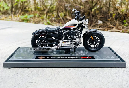 Maisto 1:18 Harley-Davidson 2018 Quarenta e Oito Especial Auseraliou Ver Modelo de carro de motocicleta em liga Vários estilos para escolher