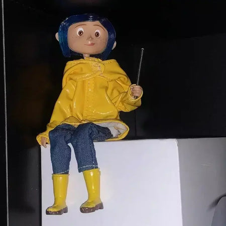 Disney coraline & the secret door filme figura de ação rotação conjunta modelo desktop ornamentos brinquedo crianças presente aniversário