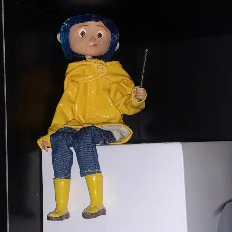 Disney coraline & the secret door filme figura de ação rotação conjunta modelo desktop ornamentos brinquedo crianças presente aniversário