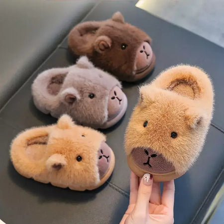 Capivara crianças chinelos 2025 inverno novo bonito fofo algodão sapatos de chão mulher quente interior dos desenhos animados piso de pelúcia casa chinelos