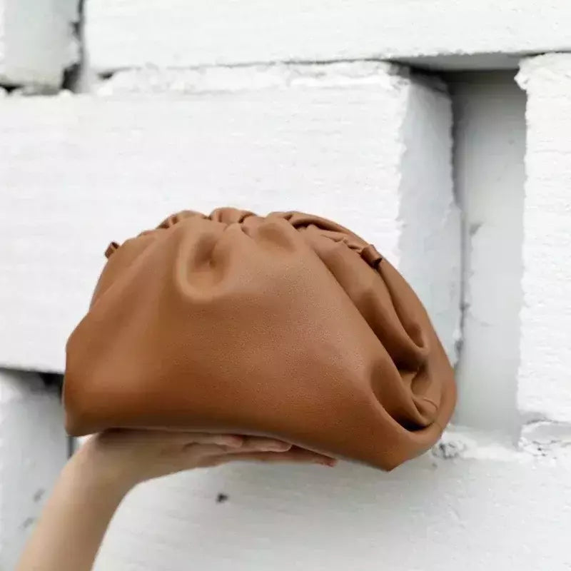 Saco de Nuvem de Couro Genuíno para Mulheres, Couro Macio, Ombro Crossbody Bags, Alta Qualidade, Embreagens Femininas Noite, Senhoras, 2023