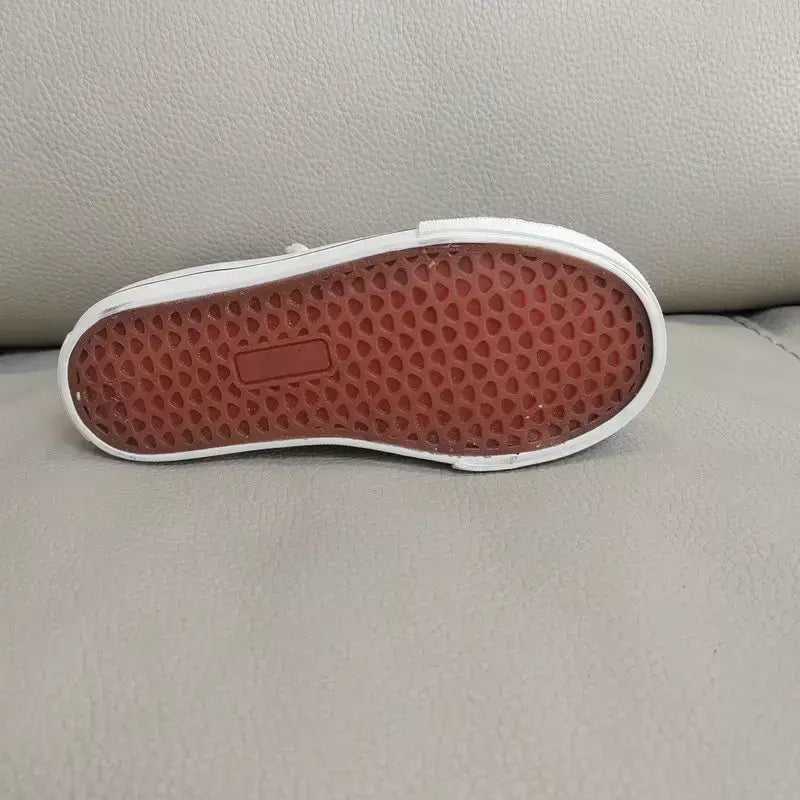 Novas crianças sapatos de lona de alta qualidade meninas sapatos kpop demônio caçadores crianças sapatos de placa branca estudante correndo tênis sapatos brancos