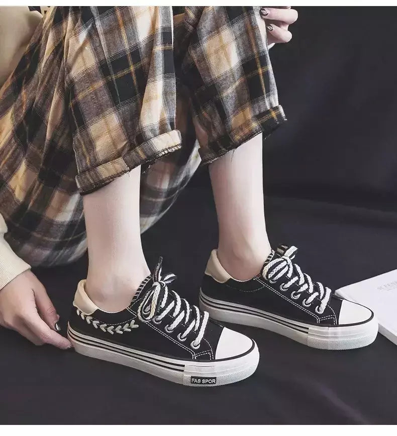 Chunky Platform Canvas Shoes para mulheres, treinadores ao ar livre, tênis casuais para meninas, aumento de altura, treinamento
