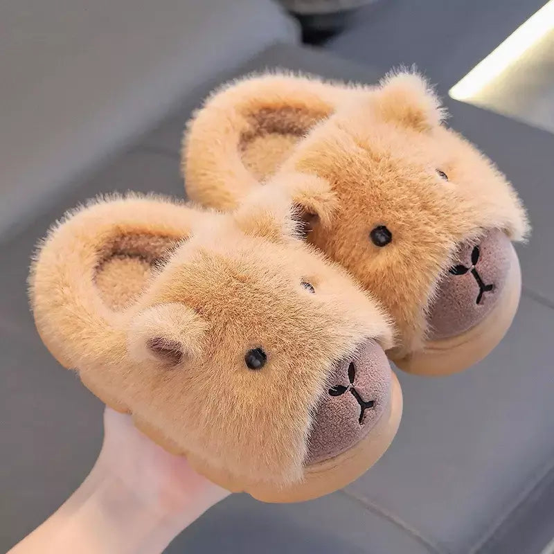 Capivara crianças chinelos 2025 inverno novo bonito fofo algodão sapatos de chão mulher quente interior dos desenhos animados piso de pelúcia casa chinelos