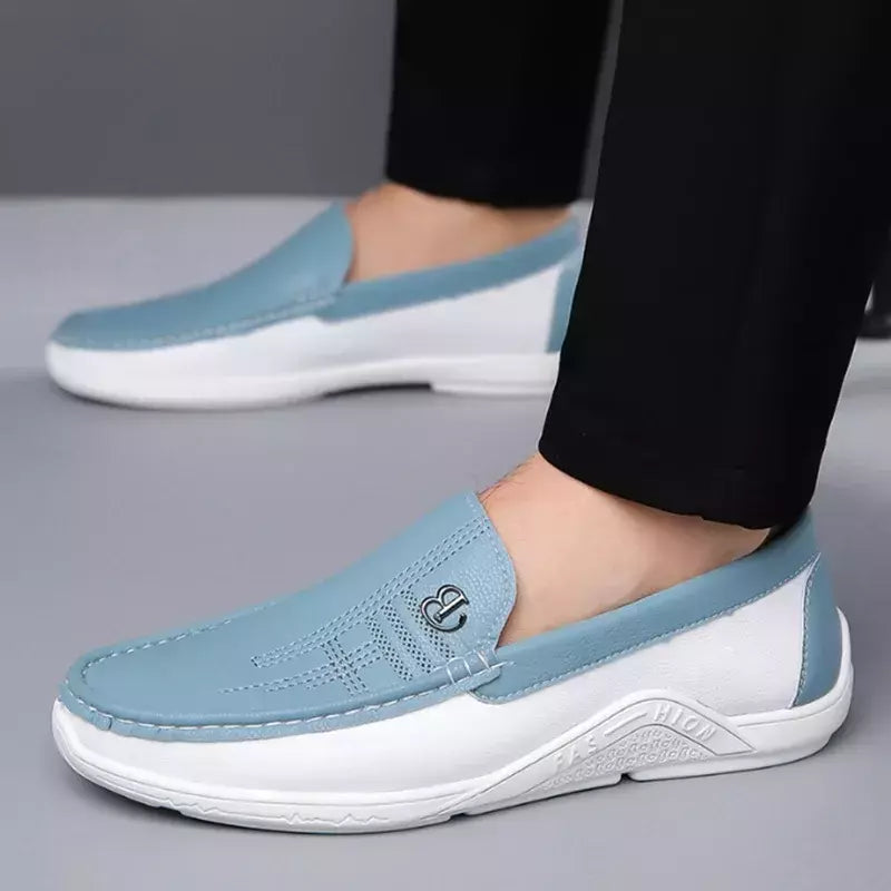 Deslizamento casual masculino em sapatos de couro, mocassins formais, sapatilhas macias e respiráveis para homens, direção antiderrapante, trabalho de escritório, 2024