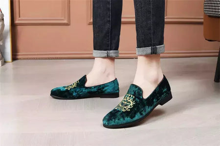 Sapatos de couro de camurça para homens, sapatos de casamento, sapatos baixos Oxford, mocassins bordados, tamanho grande, alta qualidade, designer, luxo, festa