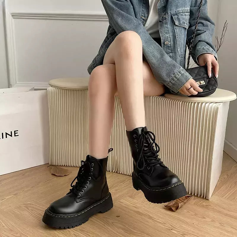 Botas de combate com cordões minimalistas femininas, salto robusto de 5cm, botas de plataforma, sola grossa, aumentar a altura, botas casuais, estilo britânico